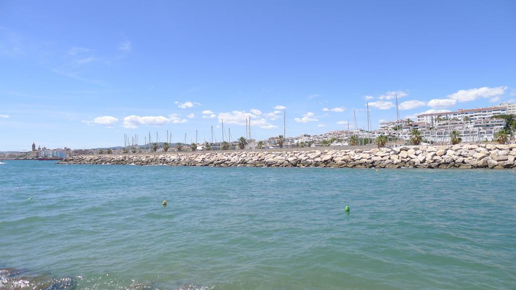 Mini Apartamento Port Aiguadolc Сиджес Экстерьер фото