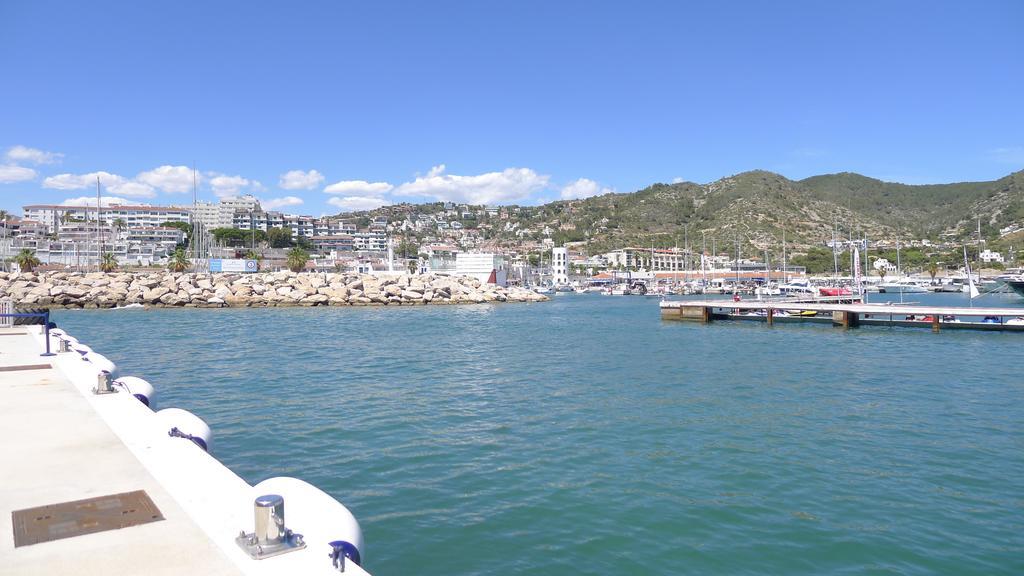 Mini Apartamento Port Aiguadolc Сиджес Экстерьер фото