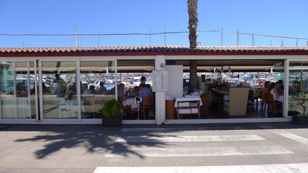 Mini Apartamento Port Aiguadolc Сиджес Экстерьер фото
