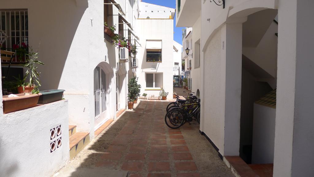 Mini Apartamento Port Aiguadolc Сиджес Экстерьер фото