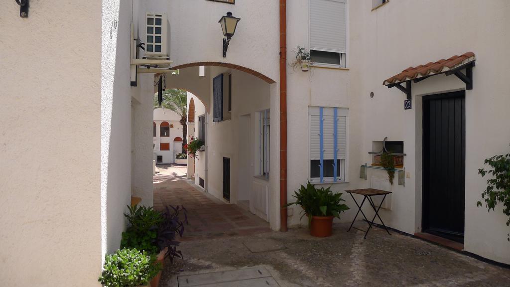 Mini Apartamento Port Aiguadolc Сиджес Экстерьер фото