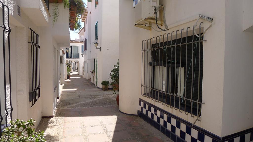 Mini Apartamento Port Aiguadolc Сиджес Экстерьер фото